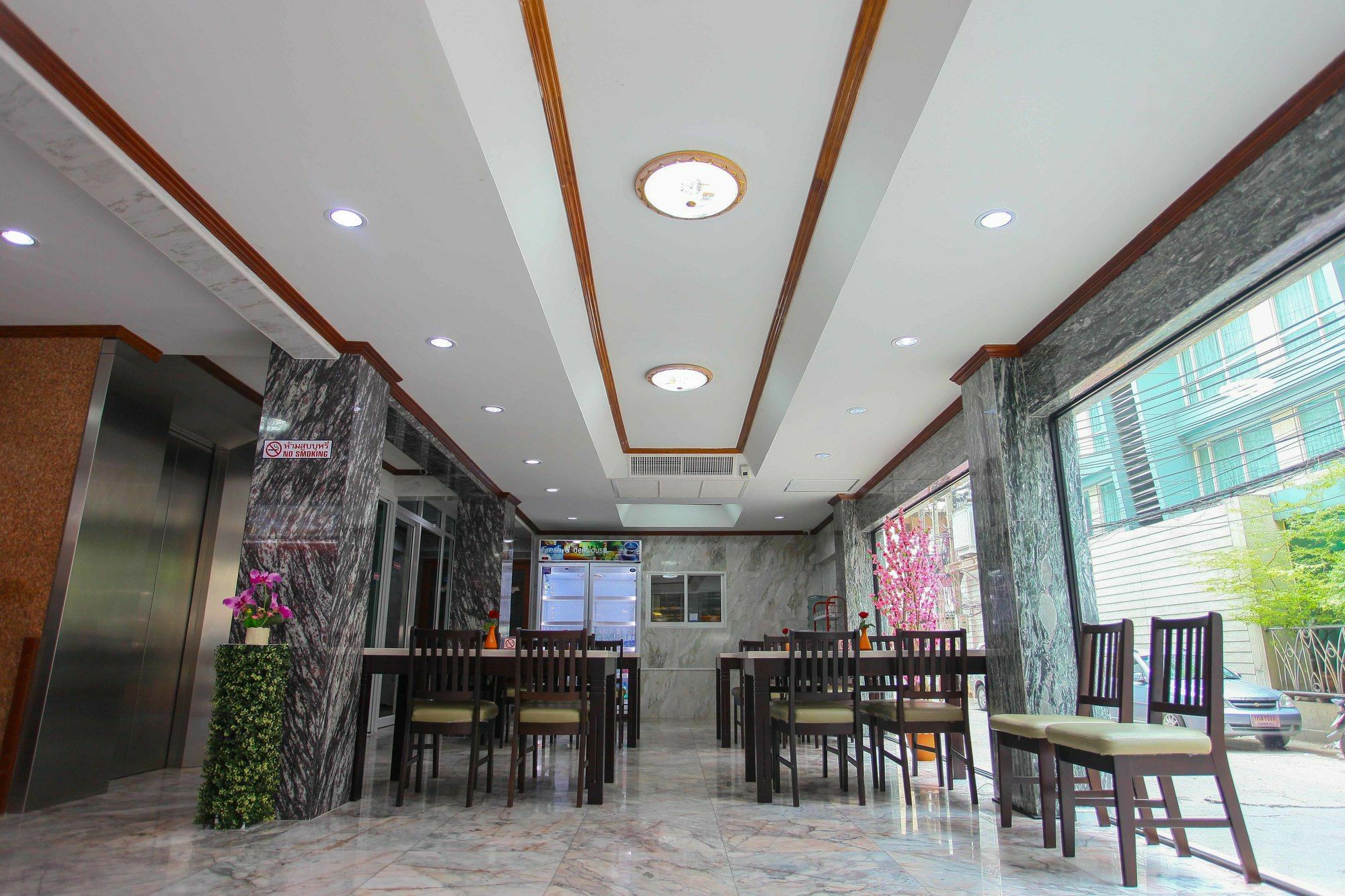 Grand Omari Hotel กรุงเทพมหานคร ภายนอก รูปภาพ